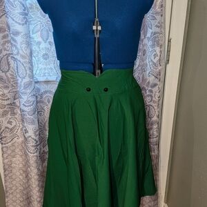 Elegant Green Women's Skirt
